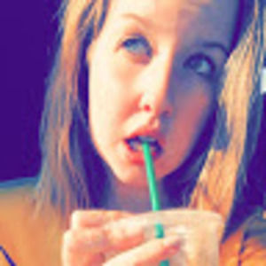 Meet your Posher, Caitlyn